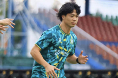 Thở phào với Công Phượng